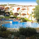 Apartment In With Swimming Pool Badesi