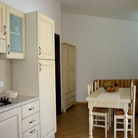 In With Swimming Pool Apartment *