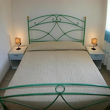 Apartment In With Swimming Pool Badesi